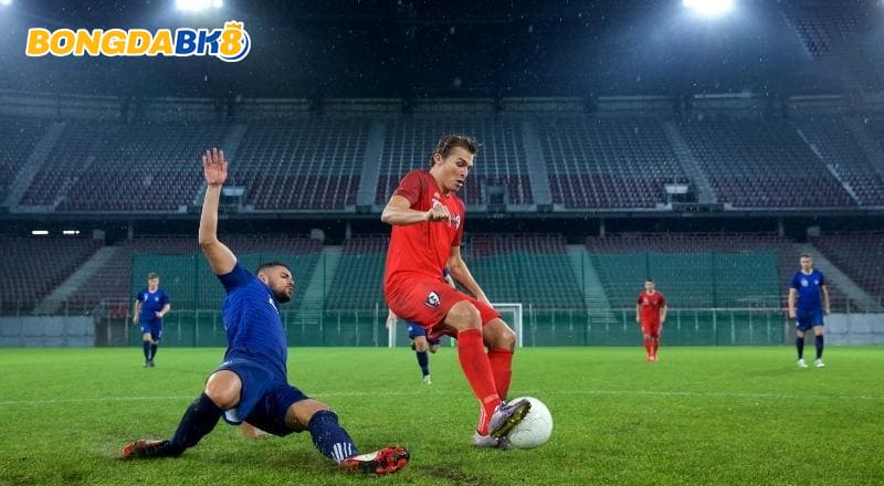 Luật Việt Vị Là Gì? Tìm Hiểu Chi Tiết Luật Trong Bóng Đá